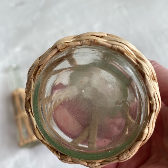 Set Of 4 Wicker Rattan Wrapped Bud Vases Clear‎ Glass Coastal Boho Neutral Decor - Picture 12 of 12
